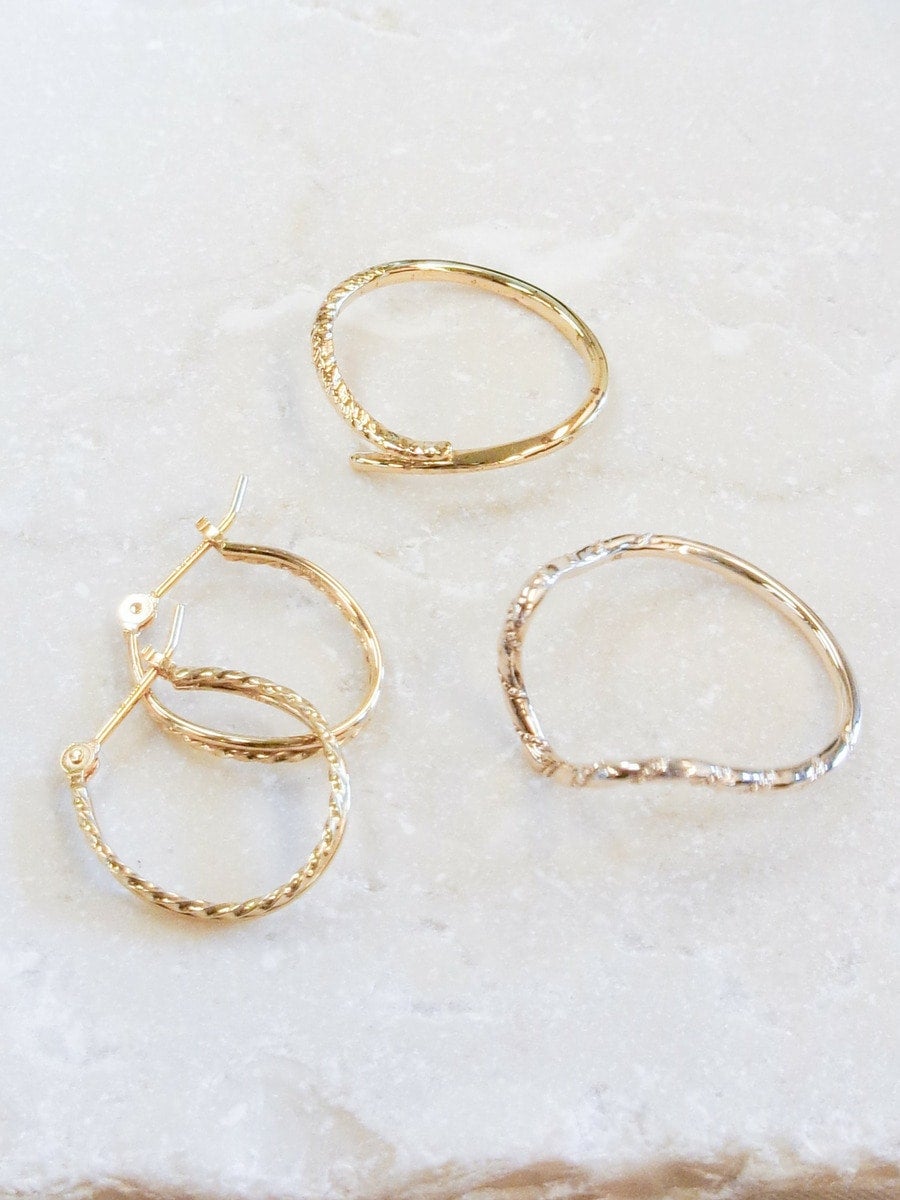 - LUCKY FORTUNE JEWELRY -