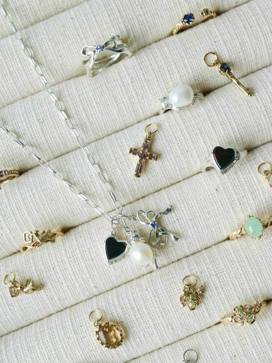 - Feeling Jewelry feat.Eve Lourdes Haruka -​