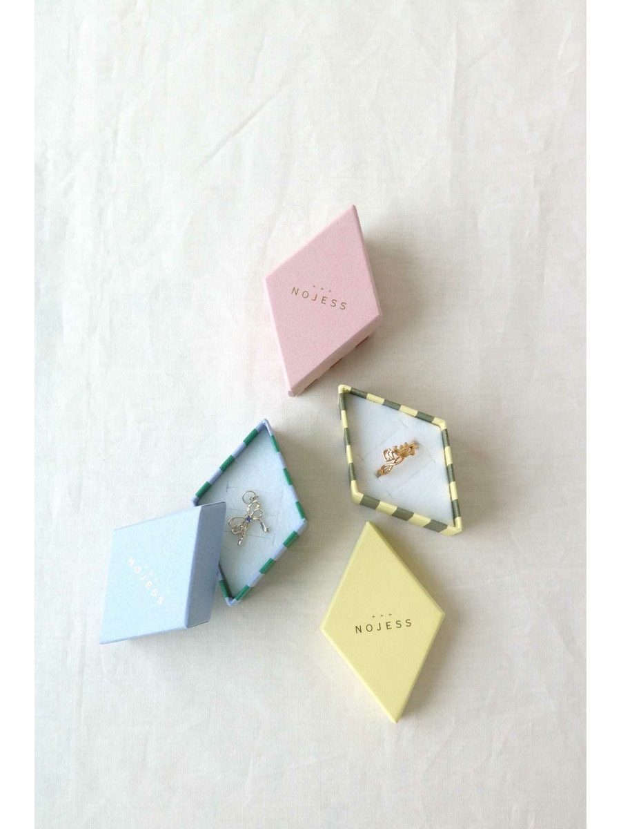 - JEWELRY BOX -