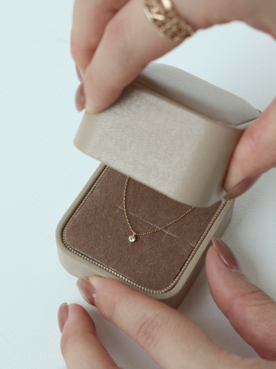 - Necklace -