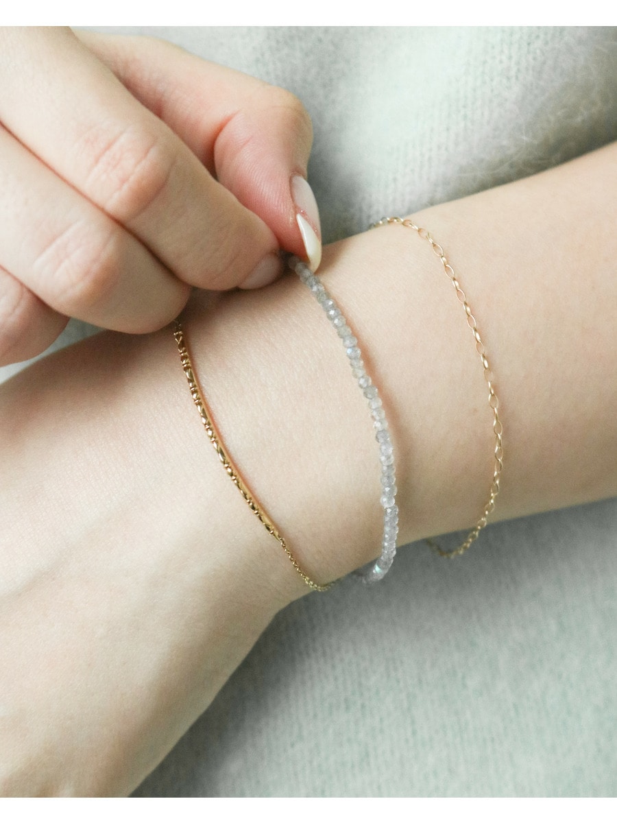 - Bracelet -