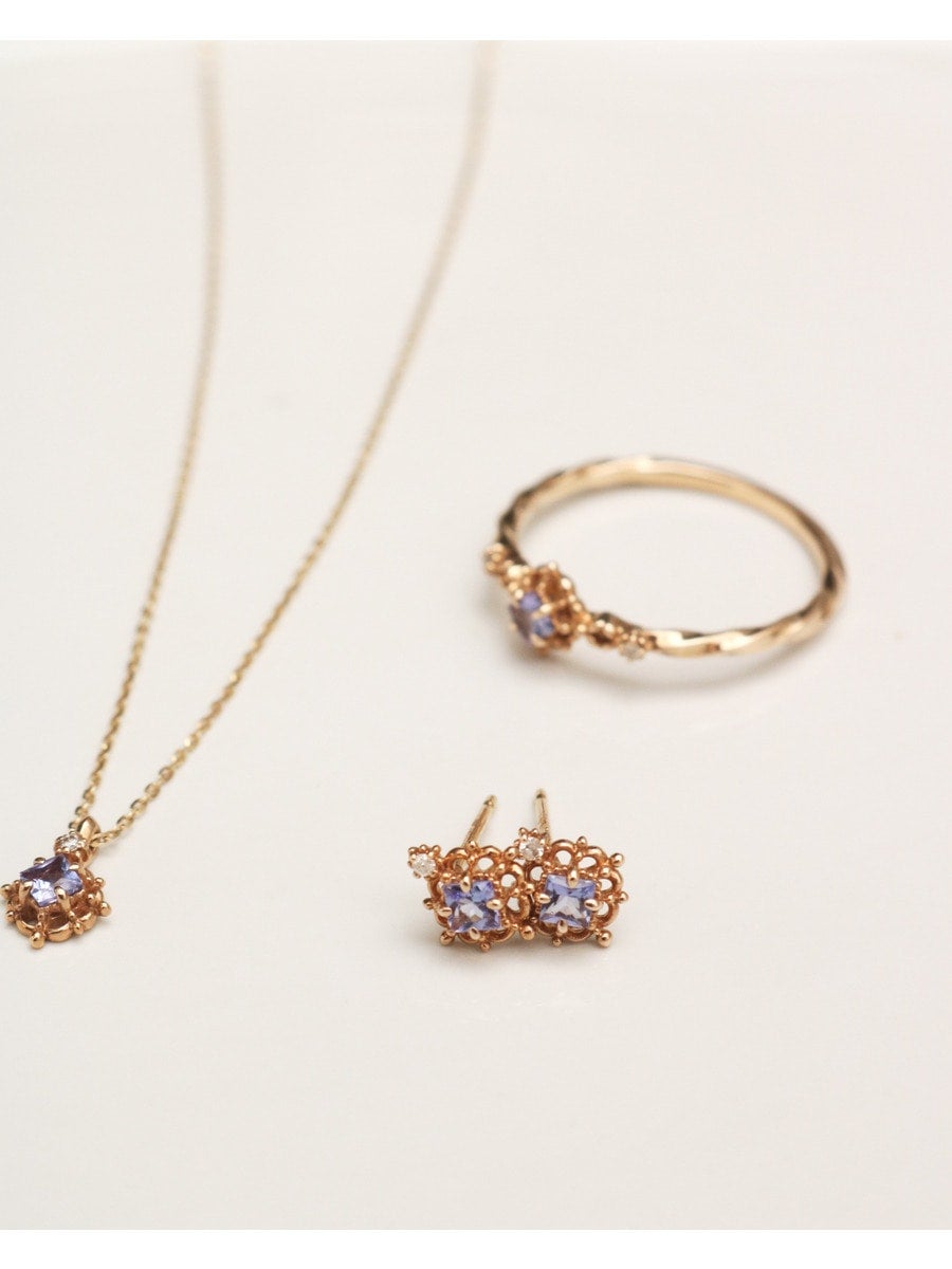 - Viola × Tanzanite -