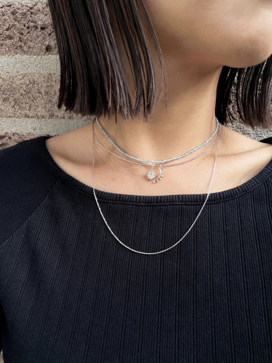 - STYLE 3 -