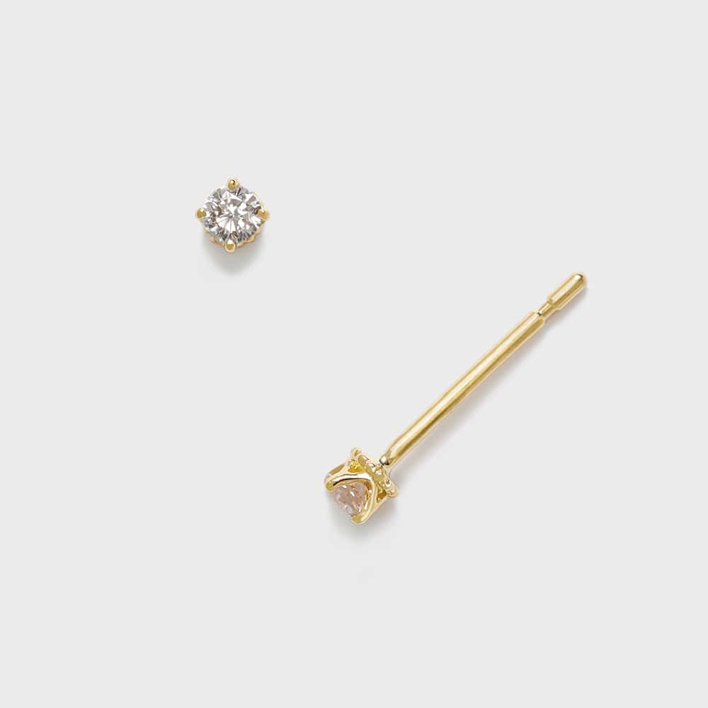 天然ダイヤモンドピアス0.3ct　k18