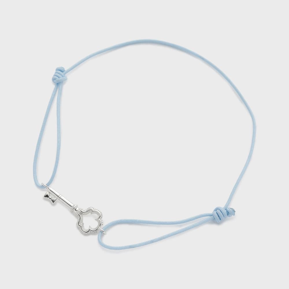 【一部店舗限定】シルバーコードブレスレット（ブルー／キー）