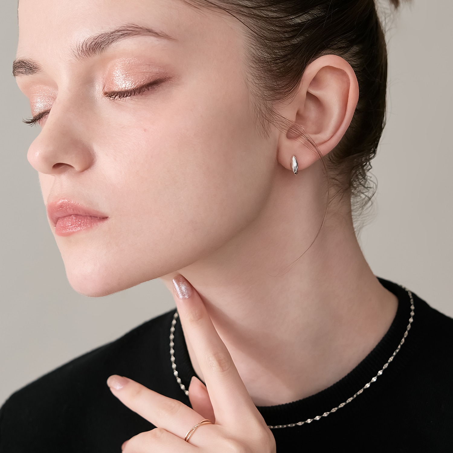 シルバーフープピアス