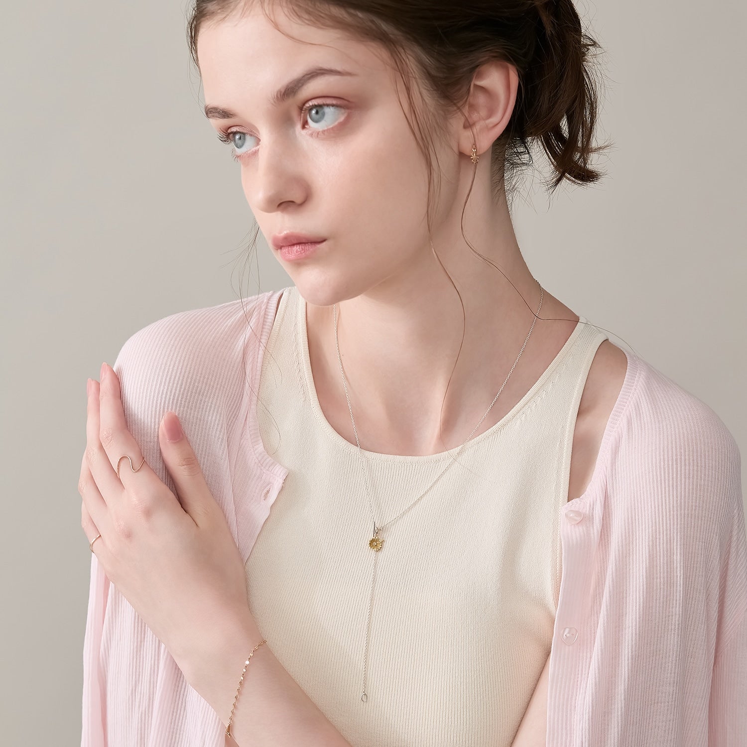 シルバーダイヤモンドネックレス